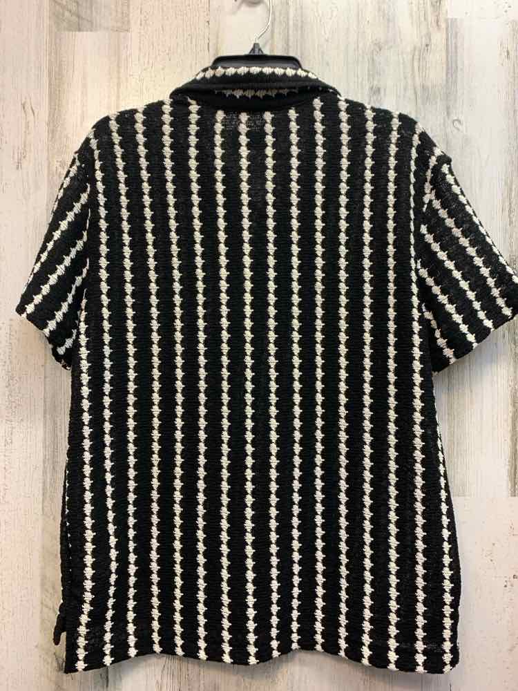 NWT ORIGINAL USE Tops Size M BLK/WHT Stripe SHORT SLEEVES Shirt