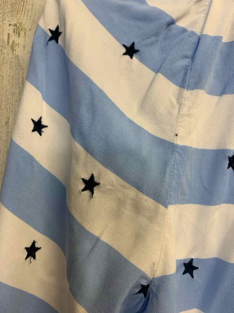 CROWN & IVY Tops Size XS LT BLUE/WHT STRIPES & STARS 3/4 LENGTH TOP