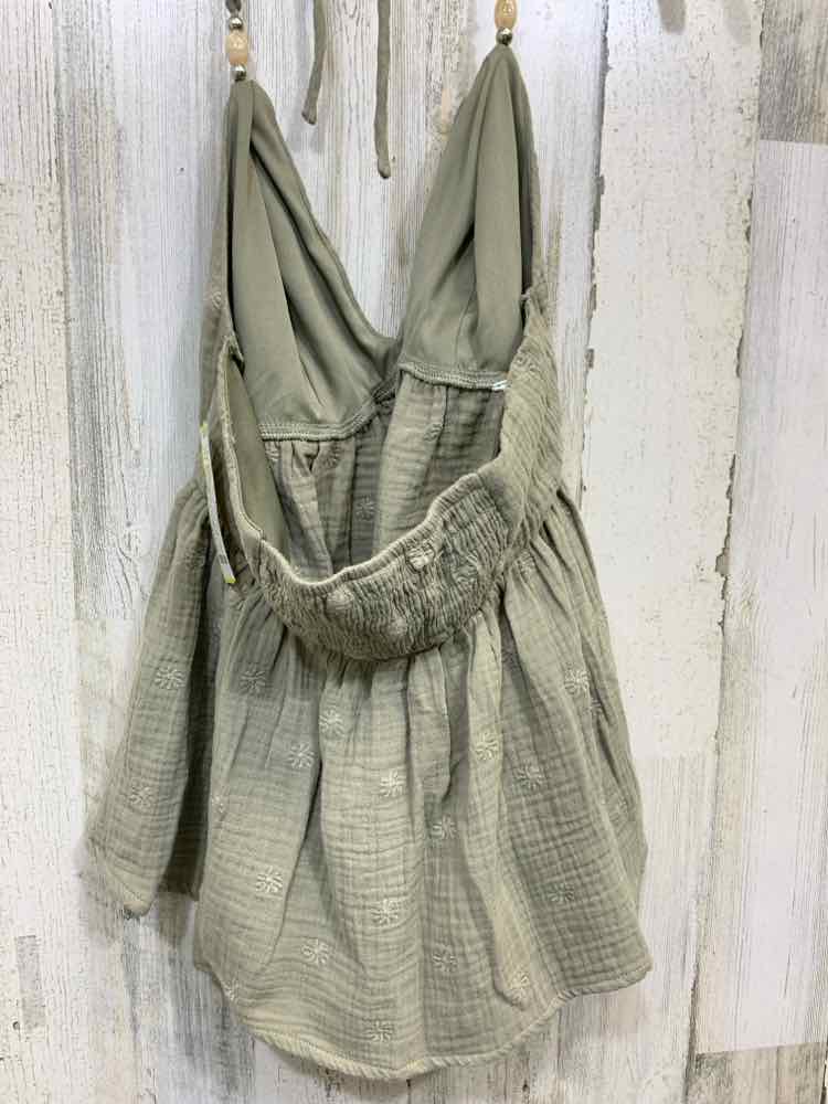 NWT WILD FABLE Tops Size M OLIVE GREEN Solid HALTER Blouse