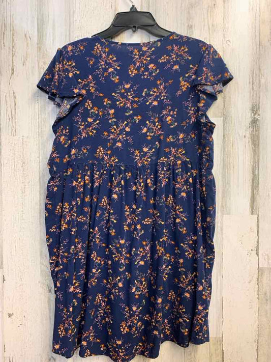 PRE-OWNED TRUE CRAFT Dresses and Skirts Size XL Navy Floral CAP SLEEVE Dress