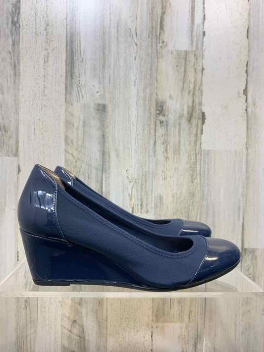 NWT LIFE STRIDE SHOES Shoe Size 10 Navy Shoes/PUMP STRETCH SIDE