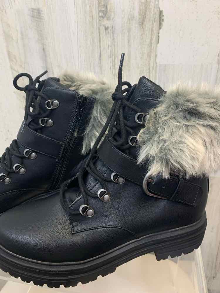 NWT SUN & STONE SHOES Shoe Size 5.5 Black BOOT Shoes/BLACK ANKLE BOOT WITH FAUX