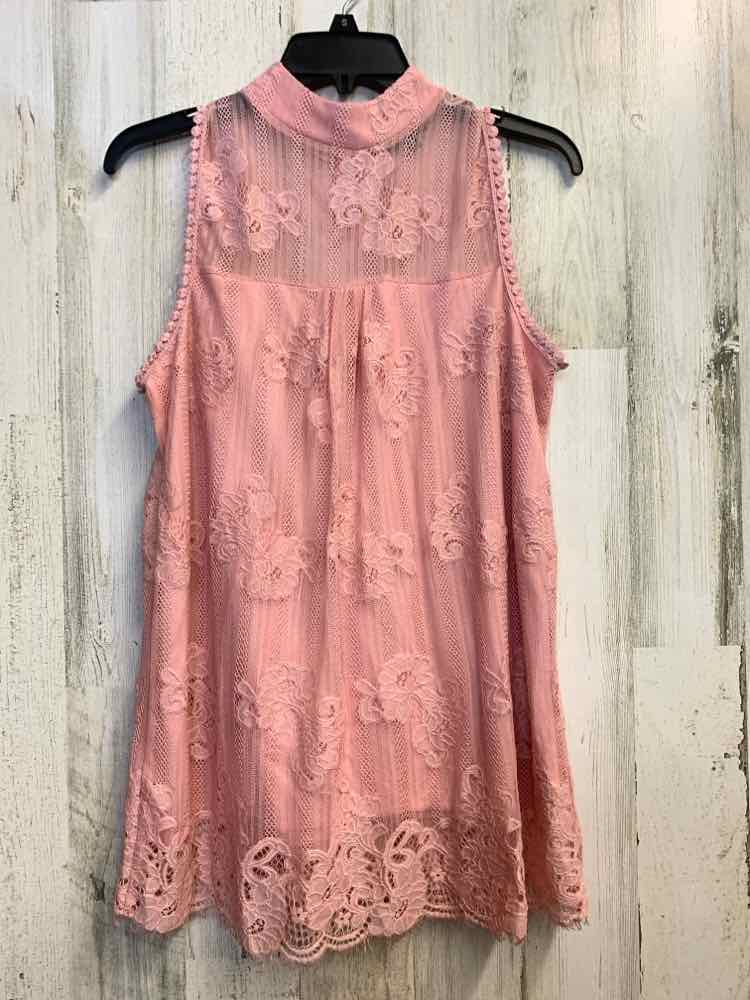 PRE-OWNED OLIVIA BLU Tops Size M Pink Floral SLEEVELESS TOP