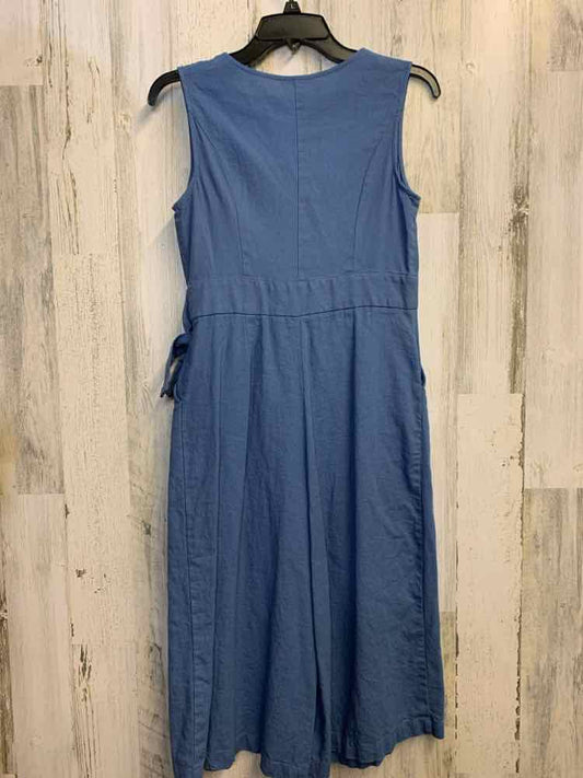 Size 6 TIANA B. BOTTOMS SLATE BLUE SLEEVELESS Jumper