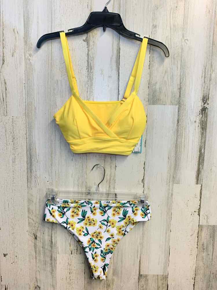 NWT ZAFUL Swimwear Size M YEL/WHT SUNFLOWERS 2PC Swimsuit