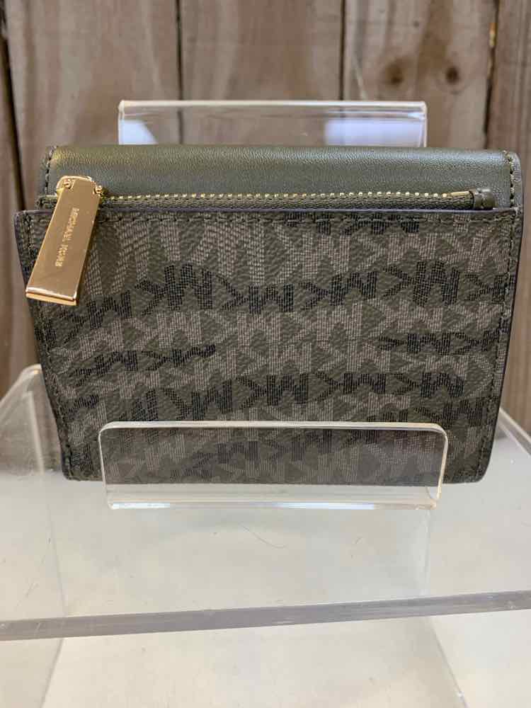 NWT MICHAEL KORS Designer Handbags BROWN Purse