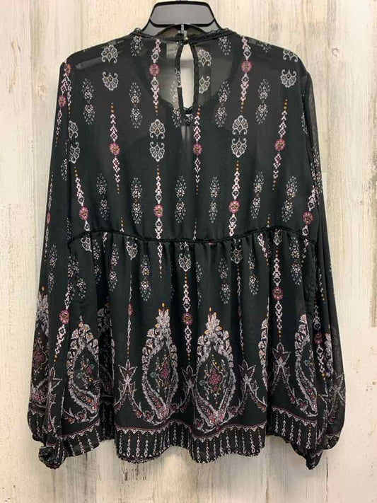 PRE-OWNED KNOX ROSE Tops Size XL BLACK/PINK/ORANGE MEDALION LONG SLEEVES TOP/LON