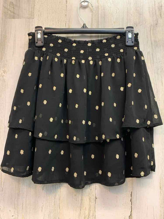 SALTWATER LUXE Dresses and Skirts Size M BLK/GOLD DOTS MINI Skirt