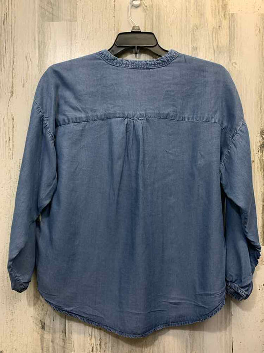 PRE-OWNED DEX PLUS SIZES Size X Denim DENIM LONG SLEEVES TOP/LONG SLEEVE DENIM T