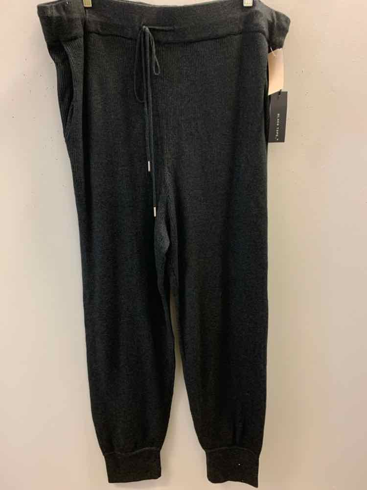 NWT BLACK TAPE Size 2X PLUS SIZES Black Pants
