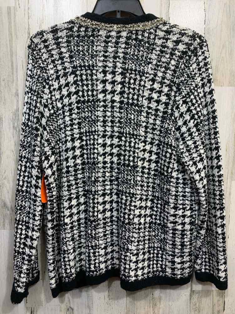 PRE-OWNED CHICO'S Size 3 JACKETS / COATS BLK/WHT Houndstooth LONG SLEEVES/PEARL