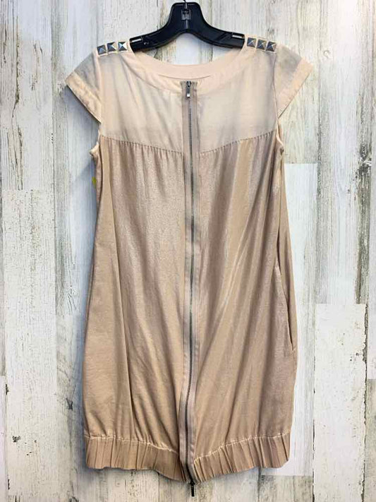 RACHEL ROY Dresses and Skirts Size 6 CHAMPAGNE CAP SLEEVE Dress