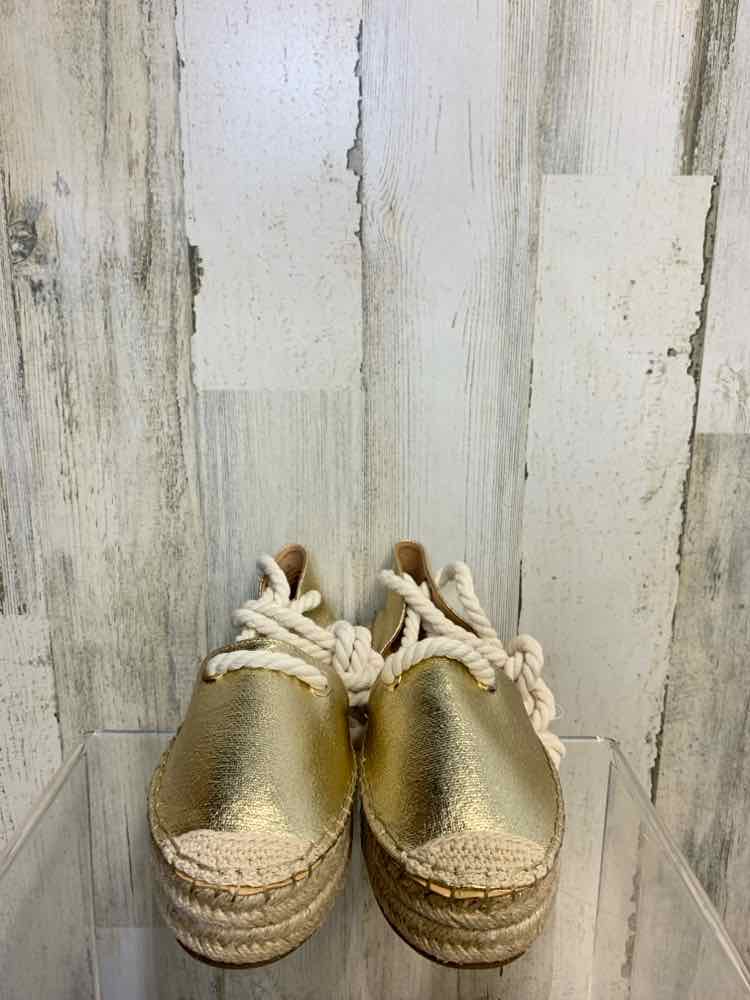 NWT NINE WEST SHOES Shoe Size 7.5 Gold Shoes