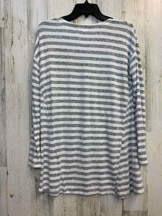 PRE-OWNED PEYTON PRIMROSE Tops Size S GRAY/WHITE CHEVRON LONG SLEEVES TOP/LONG S