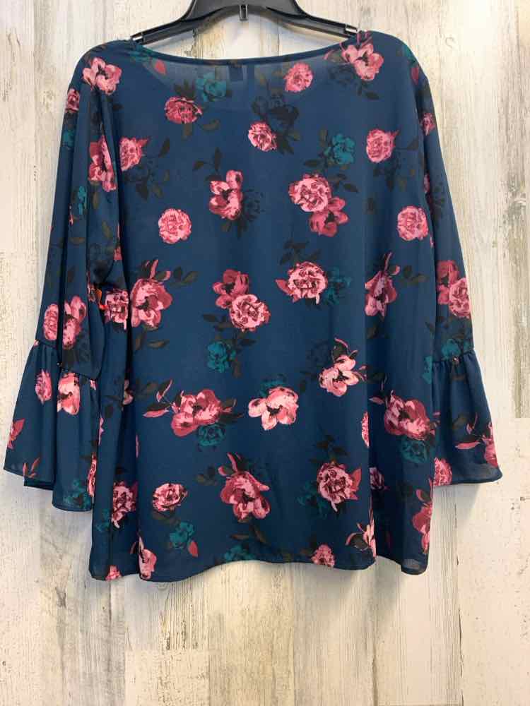 NWT ELLE Tops Size XL DARK BLUE ROSES LONG SLEEVES TOP