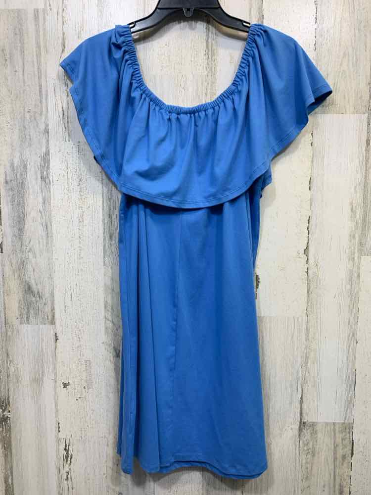 PRE-OWNED DECREE Dresses and Skirts Size L WASHED BLUE COLD SHOULDERS Dress/WASH