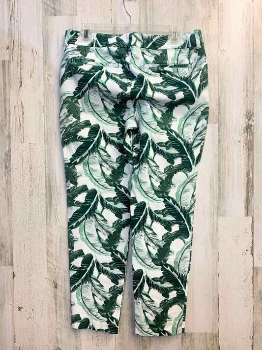 Size 10 OLD NAVY BOTTOMS GRN/WHT LEAVES CAPRI CAPRI