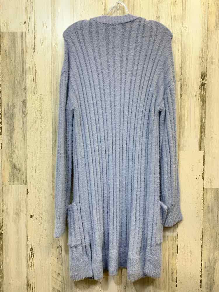NWT HIPPIE ROSE Tops Size M LIGHT BLU LONG SLEEVES Sweater