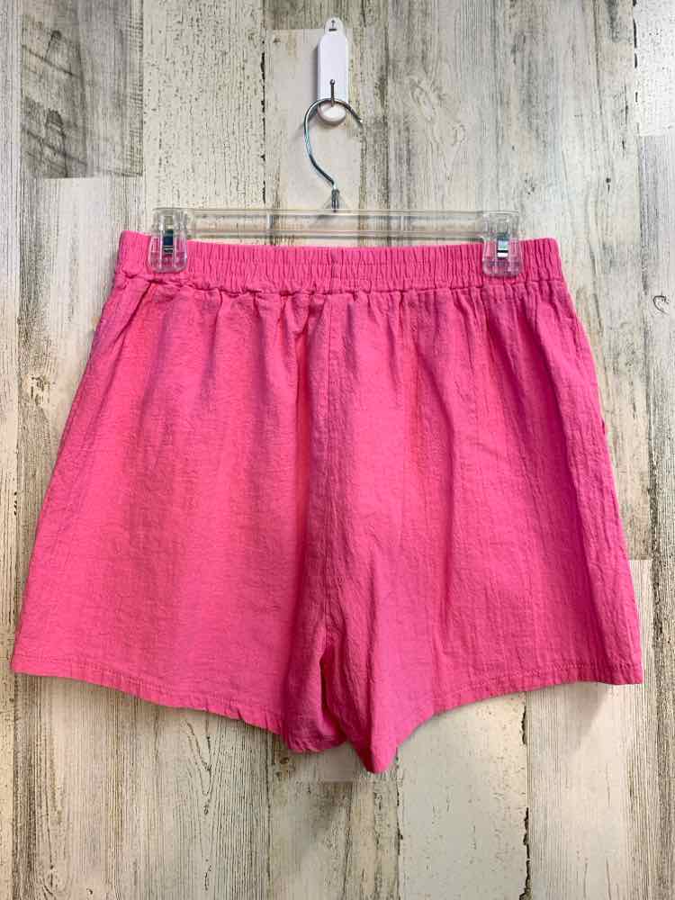 PRE-OWNED Size L SHEIN BOTTOMS HOT PINK Shorts