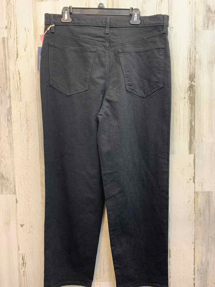 NWT Size 14 UNIVERSAL THREADS BOTTOMS Black Solid JEANS Jeans/BLACK JEANS. 2 FRO