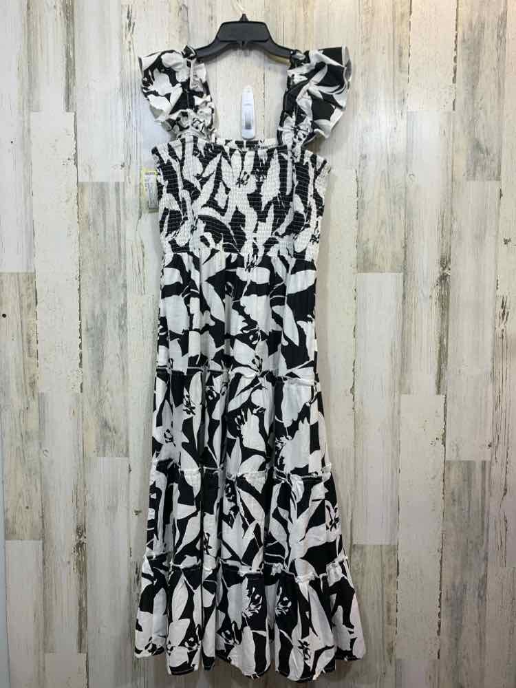 PRE-OWNED GIRL SOL Dresses and Skirts Size XL WHITE/BLACK TROPICAL TIERED Dress/
