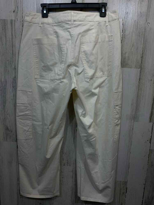 NWT Size 12 UNIVERSAL THREADS BOTTOMS Cream CARGO W/SQUARE POCKETS Pants