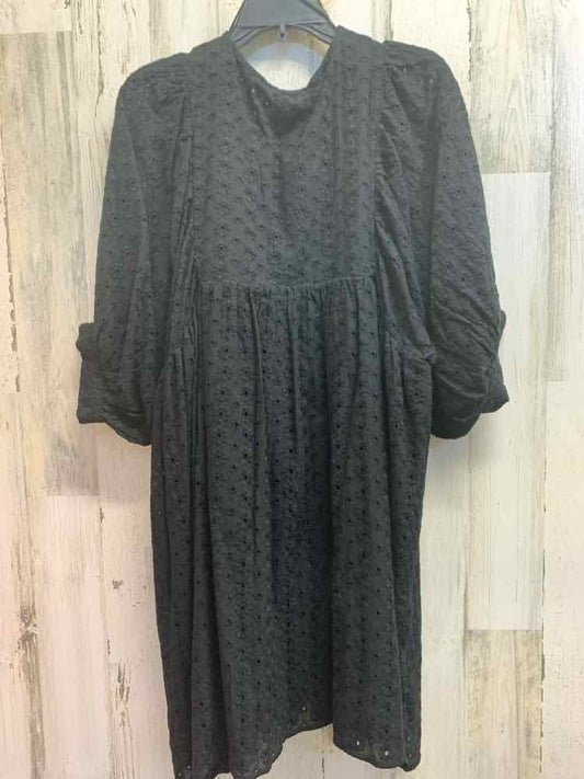 NWT UMGEE Dresses and Skirts Size M Black Eyelet SUNDRESS Dress/BLACK EYELET MIN