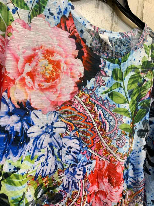 NWT TIME AND TRUE Tops Size XL Multi-Color PAISLEY & FLORAL 3/4 LENGTH Shirt/MUL