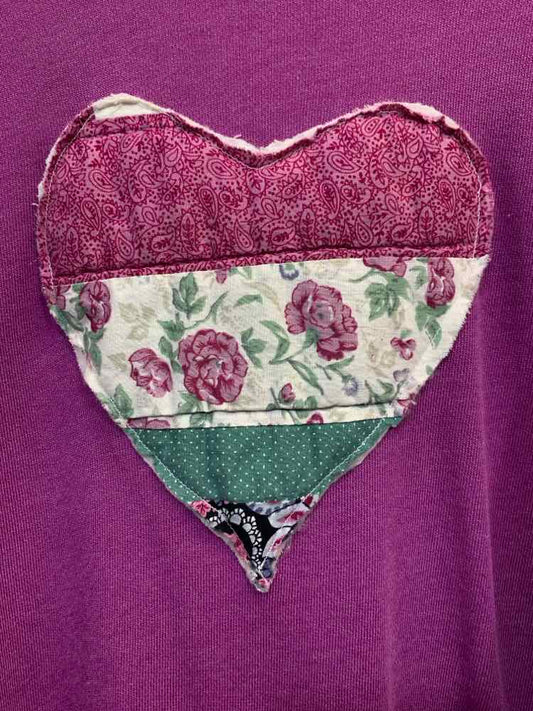 PRE-OWNED TIME & TRU Tops Size XL Purple HEART CREW NECK Sweater/PURPLE CREW NEC