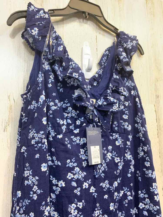 NWT UNIVERSAL THREADS Dresses and Skirts Size M BLUE/WHITE Floral VNECK Dress/RU