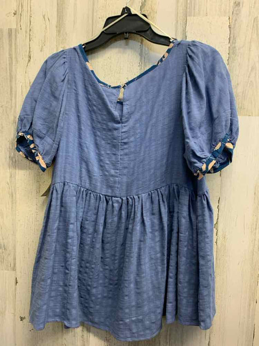 NWT UMGEE Tops Size S Blue PUFF SLEEVES Blouse/SCOOP NECK CONTRAST DETAIL