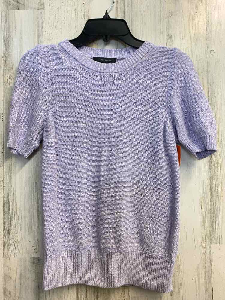 PRE-OWNED ANN TAYLOR Tops Size XS LILAC SHORT SLEEVES TOP