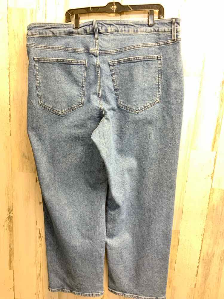 NWT Size 20 AVA VIV PLUS SIZES Blue Denim/STUDDED SIDES Jeans
