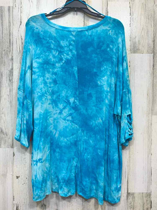 PRE-OWNED ANA PLUS SIZES Size 1X AQUA/WHT TY-DYE 3/4 LENGTH Shirt/AQUA/WHITE TYE