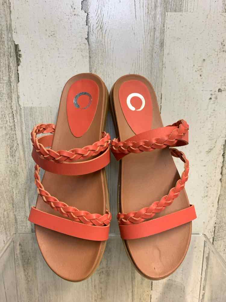 NWT JOURNEE COLLECTION SHOES Shoe Size 8 CORAL Shoes