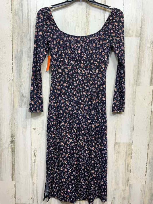 PRE-OWNED LUSH/LONG SLEEVE SMOCKED/ELASTIC NECKLINE FITTED WAIST DRESS