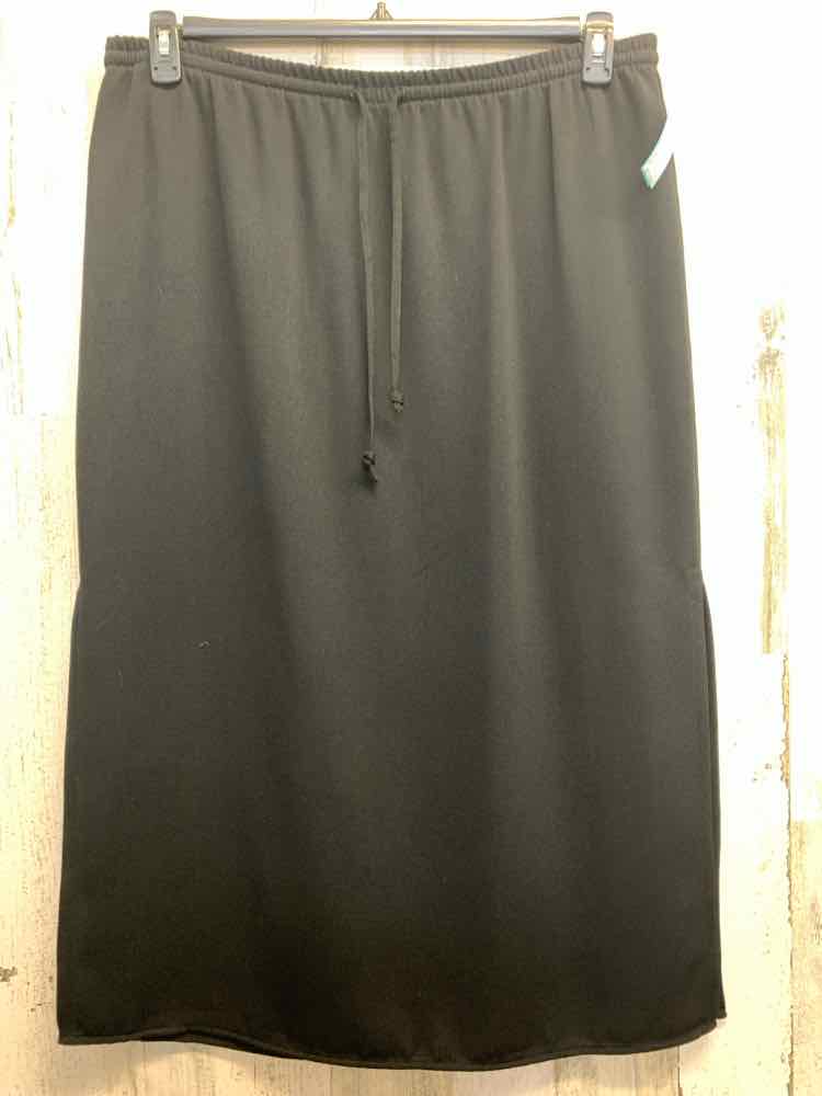 PRE-OWNED SAG HARBOR Dresses and Skirts Size L Black Solid MAXI Skirt/BLACK MAXI