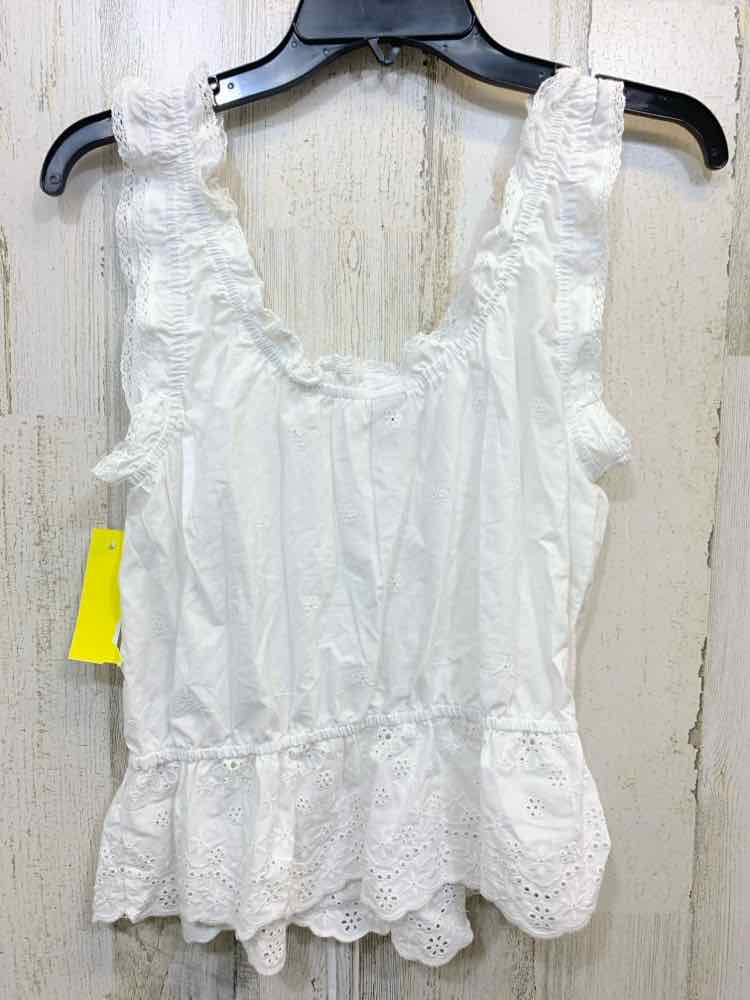 NWT WILD FABLE Tops Size M White Eyelet Blouse