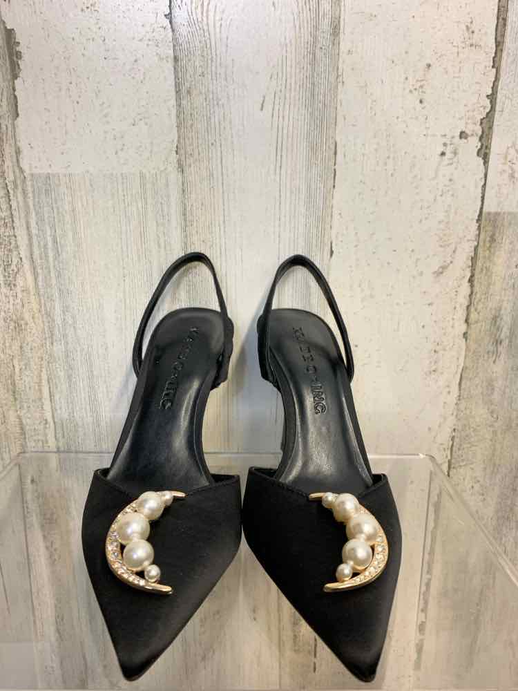 NWT INC SHOES Shoe Size 6.5 Black Shoes