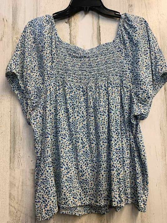 PRE-OWNED OLD NAVY Tops Size XL BLU/WHT Floral SHORT SLEEVES TOP