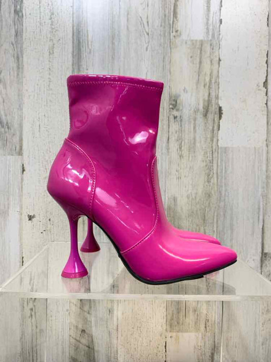 NWT INC SHOES Shoe Size 6 Fuschia 6 Shoes/PEDESTAL HEEL ZIPPER