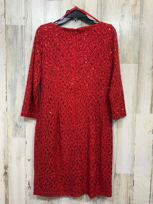 PRE-OWNED JESSICA HOWARD Dresses and Skirts Size 12 Red Lace A-LINE TOP/RED LACE