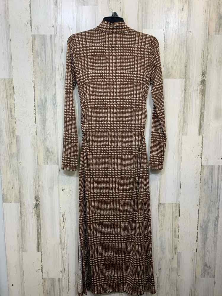 PRE-OWNED LOFT Dresses and Skirts Size S BRN/BGE Checkered LONG SLEEVES Dress