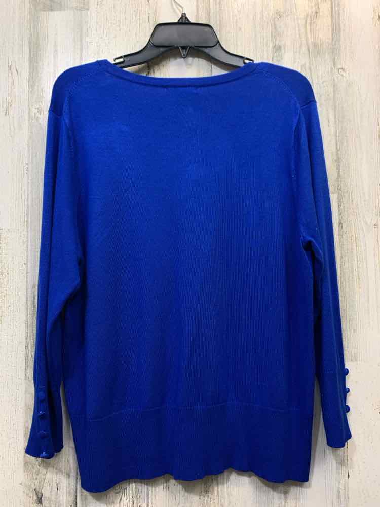 NWT AUDREY & GRACE Tops Size L Royal Blue Solid SWEATER Sweater/ROYAL BLUE BUTTO