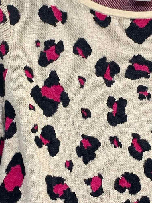 PRE-OWNED CHICOS Tops Size 2 BEIGE/BLACK/FUCHSIA CHEETAH SWEATER Sweater/BEIGE/B
