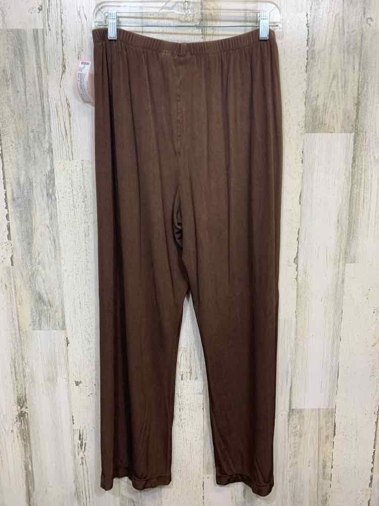 PRE-OWNED Size 2 CHICO'S TRAVELERS BOTTOMS DARK BROWN Solid GAUCHO Pants/DARK BR