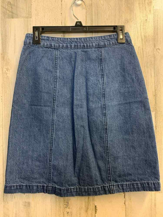 PRE-OWNED OLD NAVY Dresses and Skirts Size 4 Blue DENIM Skirt
