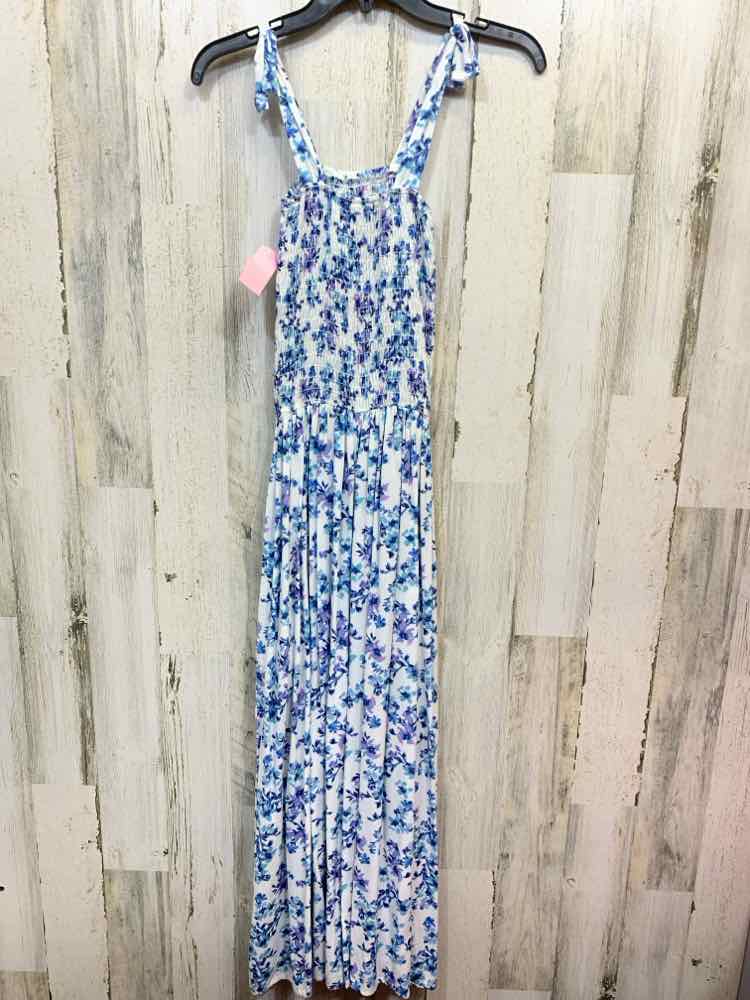 PRE-OWNED VELVET TORCH Dresses and Skirts Size S WHT/BLUMAXI Floral Dress
