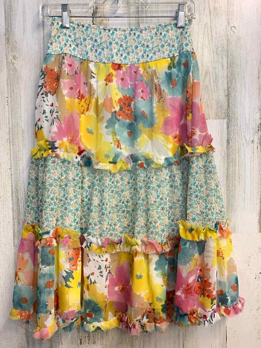 PRE-OWNED 2 HIP Dresses and Skirts Size M Multi-Color Floral LONG Skirt