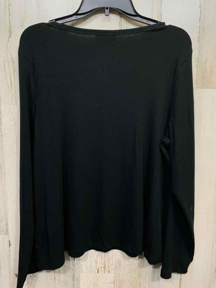 NWT ON 34TH Size 1X PLUS SIZES Black SCOOP NECK LONG SLEEVE Blouse